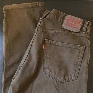 Men’s Olive Levi Jeans